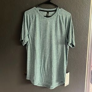 Lululemon drysense short sleeve
